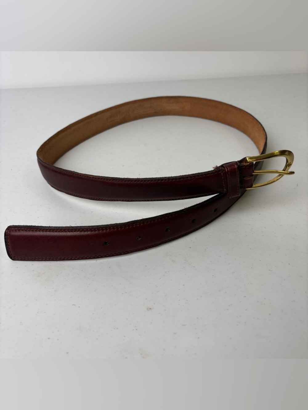 Belt Burgundy Brass Buckle 36 - Picture 4 of 7